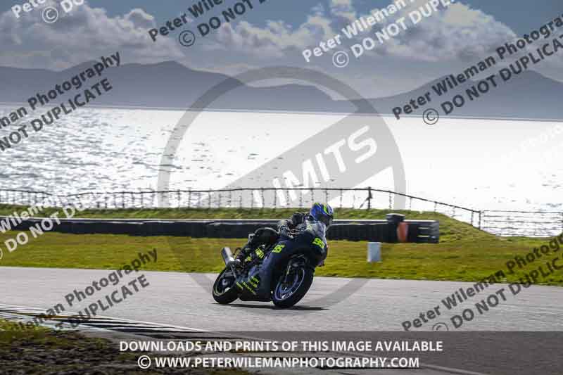 anglesey no limits trackday;anglesey photographs;anglesey trackday photographs;enduro digital images;event digital images;eventdigitalimages;no limits trackdays;peter wileman photography;racing digital images;trac mon;trackday digital images;trackday photos;ty croes